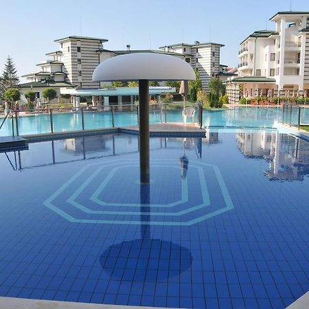 Kalina Private Apartments In Emerald Resort, Ravda ภายนอก รูปภาพ