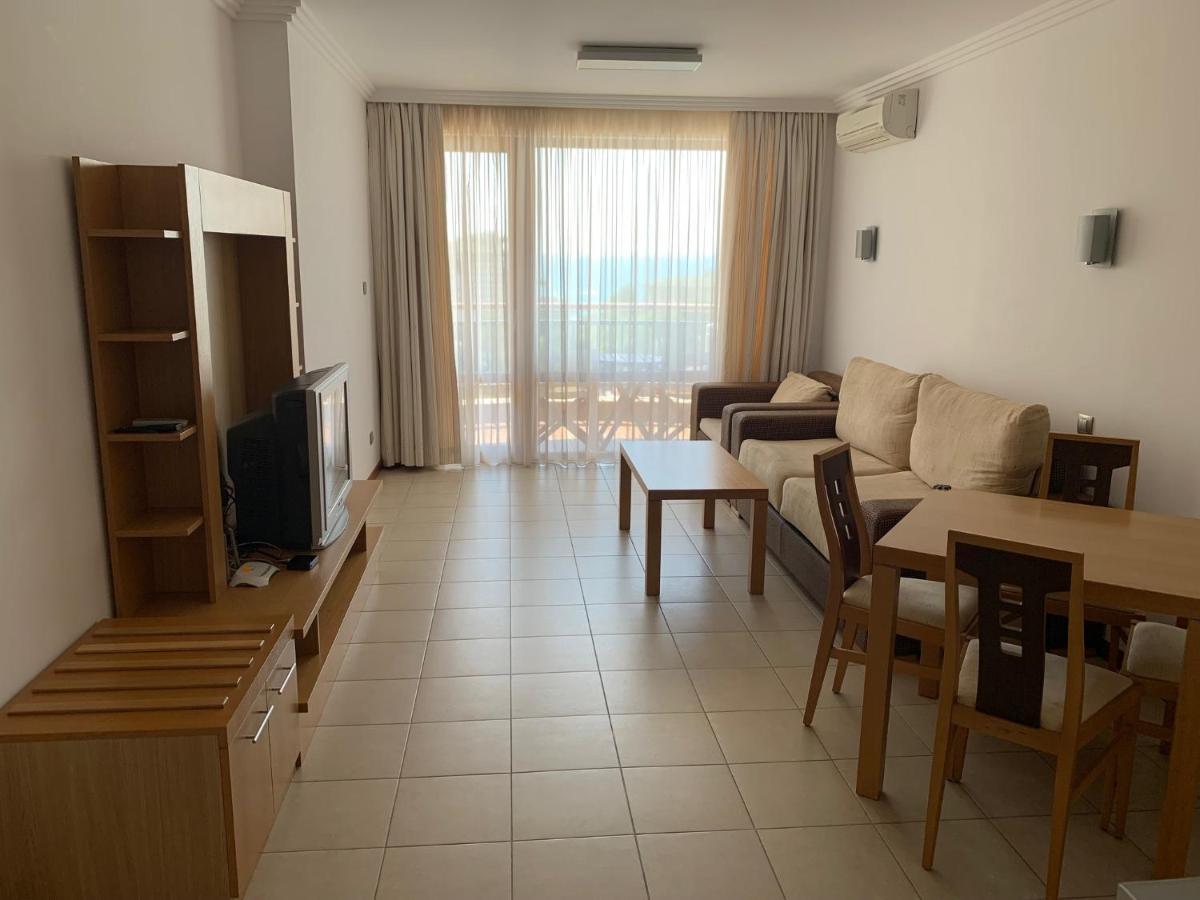 Kalina Private Apartments In Emerald Resort, Ravda ภายนอก รูปภาพ