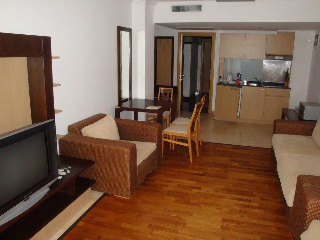Kalina Private Apartments In Emerald Resort, Ravda ภายนอก รูปภาพ