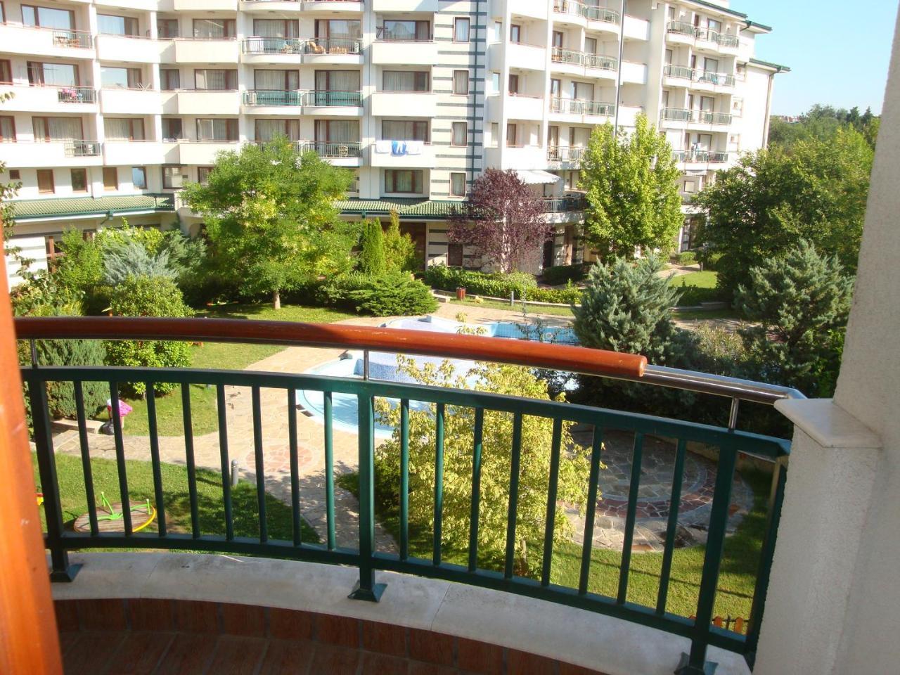 Kalina Private Apartments In Emerald Resort, Ravda ภายนอก รูปภาพ