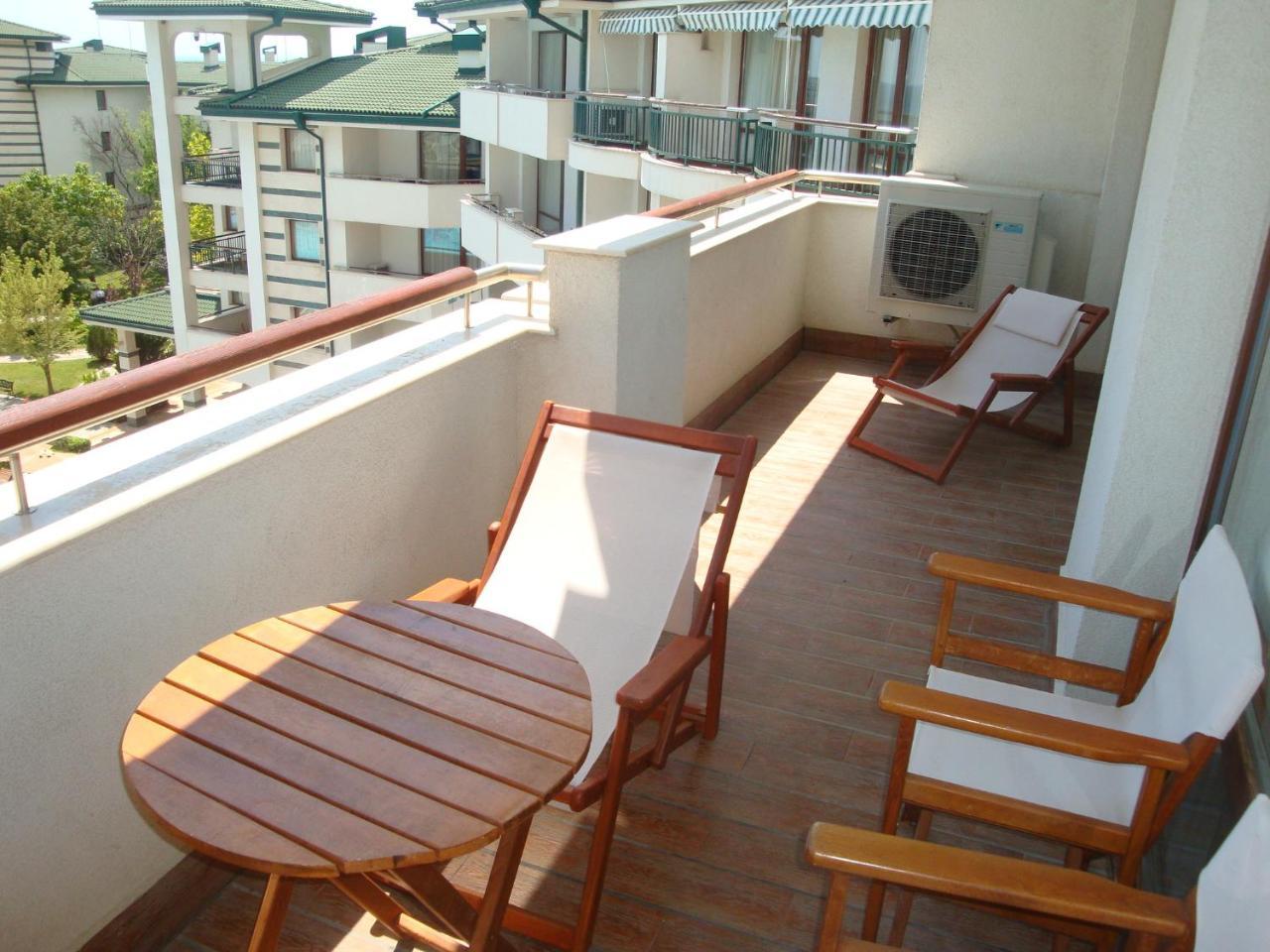 Kalina Private Apartments In Emerald Resort, Ravda ภายนอก รูปภาพ