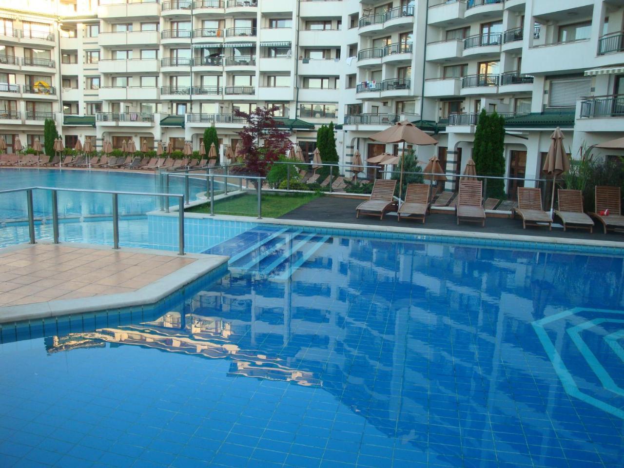Kalina Private Apartments In Emerald Resort, Ravda ภายนอก รูปภาพ
